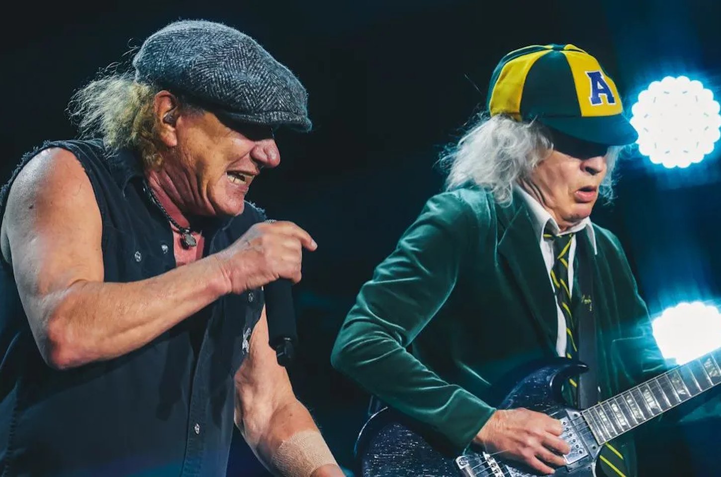 AC/DC mostra força do rock em show histórico para 70 mil em São Paulo
