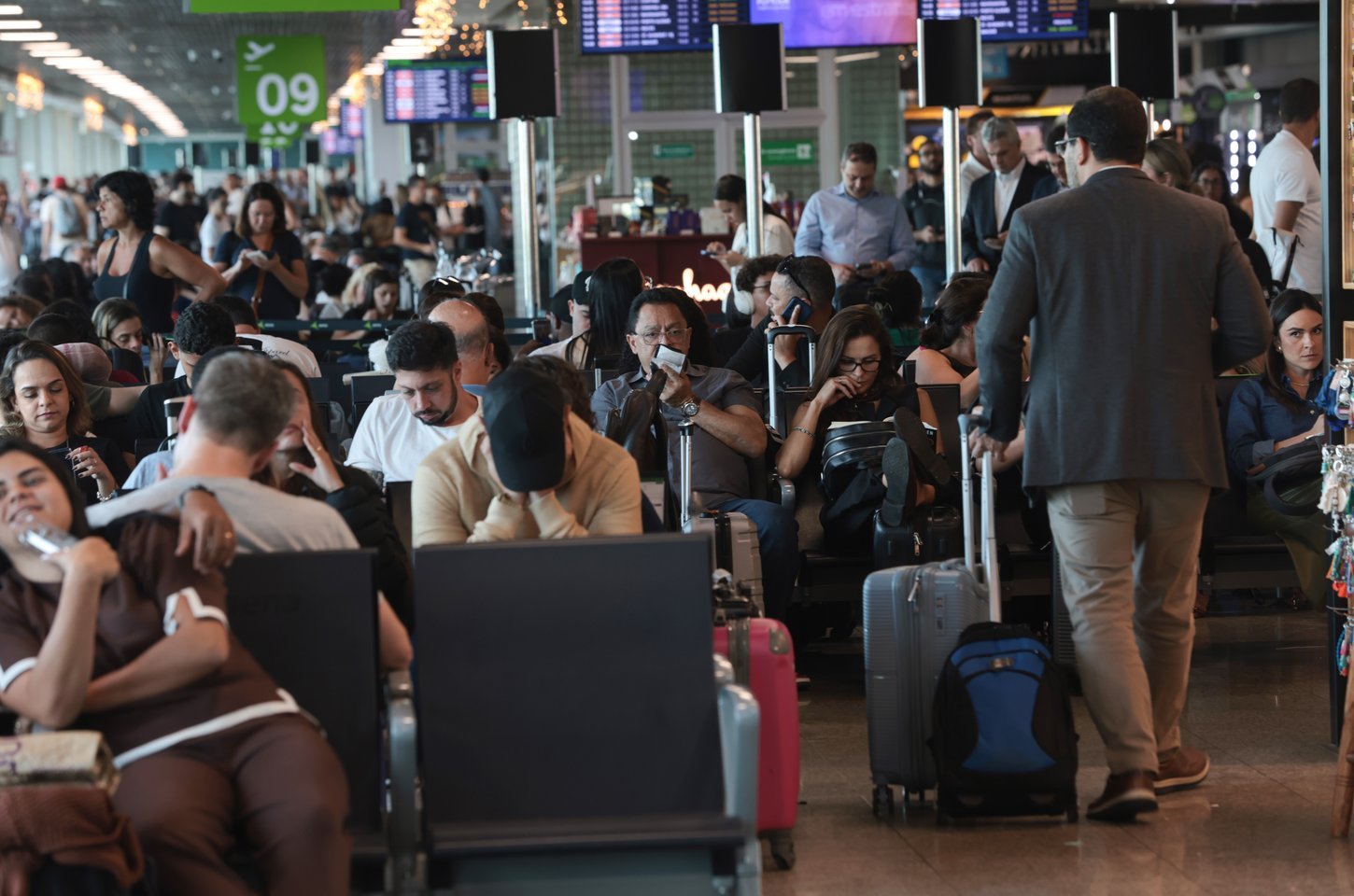 Aeroporto de Congonhas terá operação estendida após pane técnica