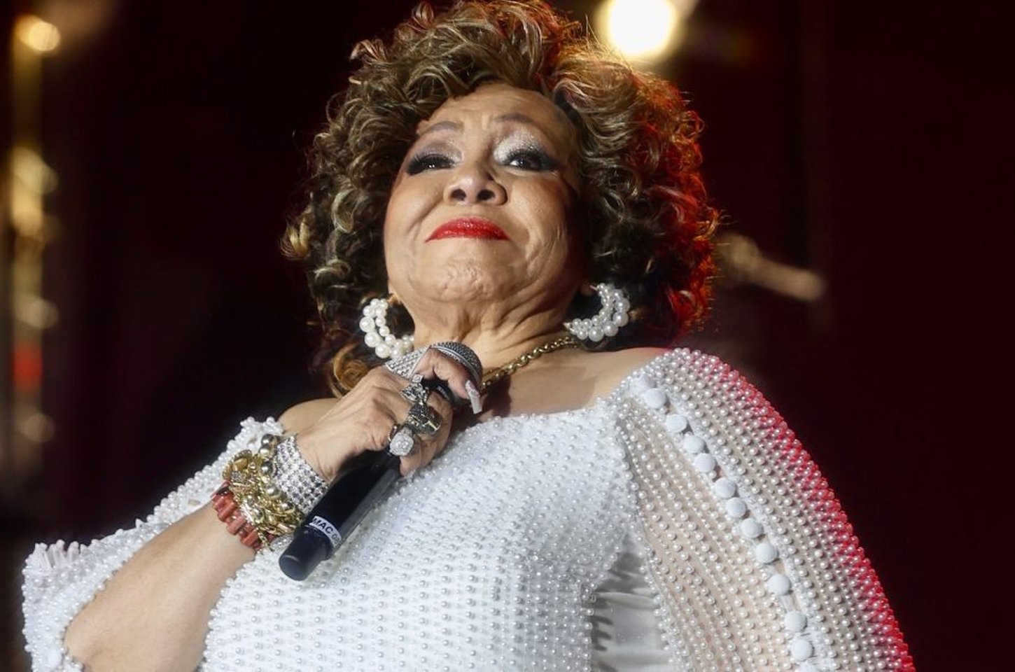 Alcione brilha no camarote Folia Tropical: da Maranhão ao estrelato do samba