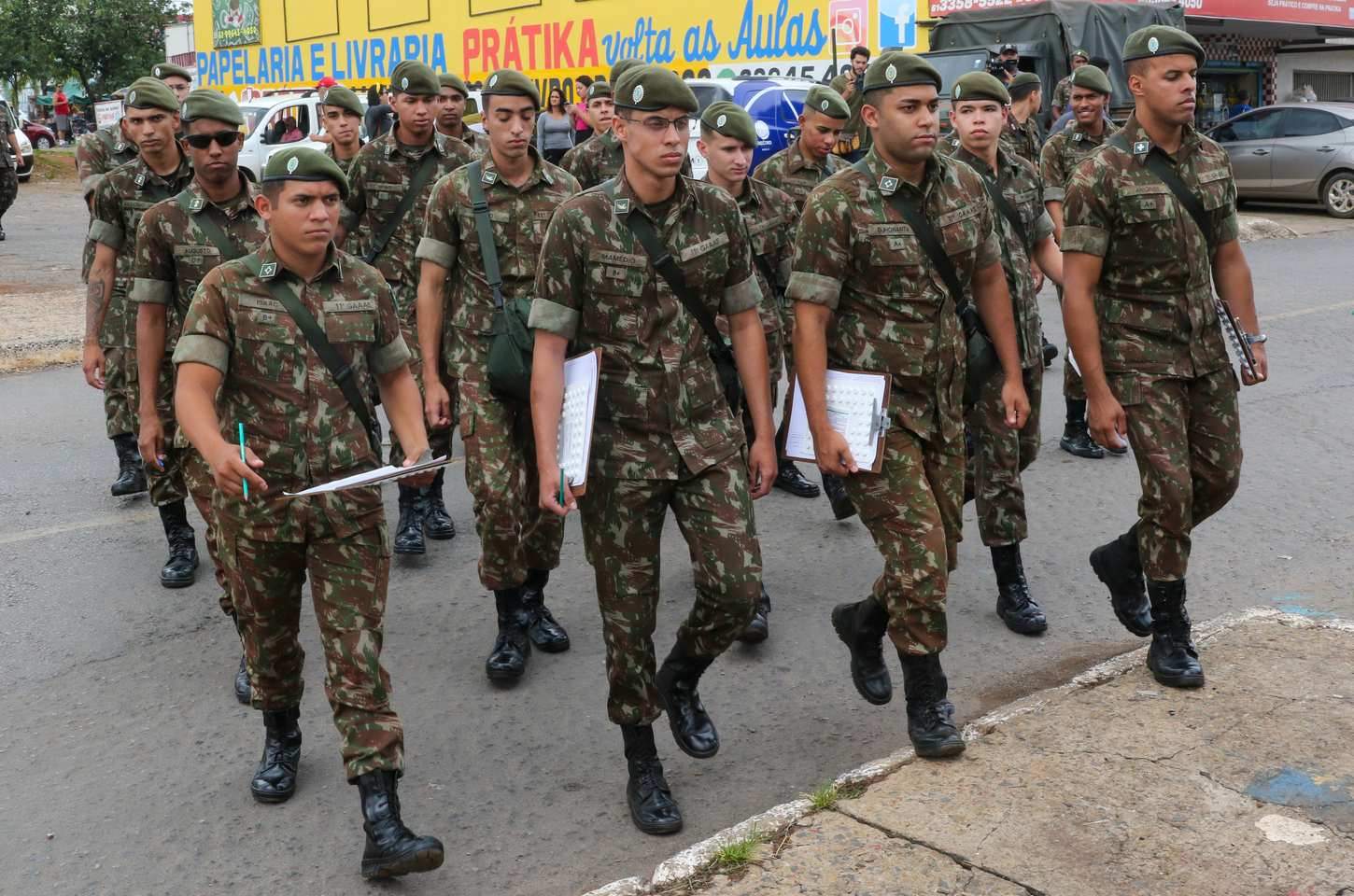 Alistamento militar 2026 começa nesta quinta-feira; mulheres podem se inscrever