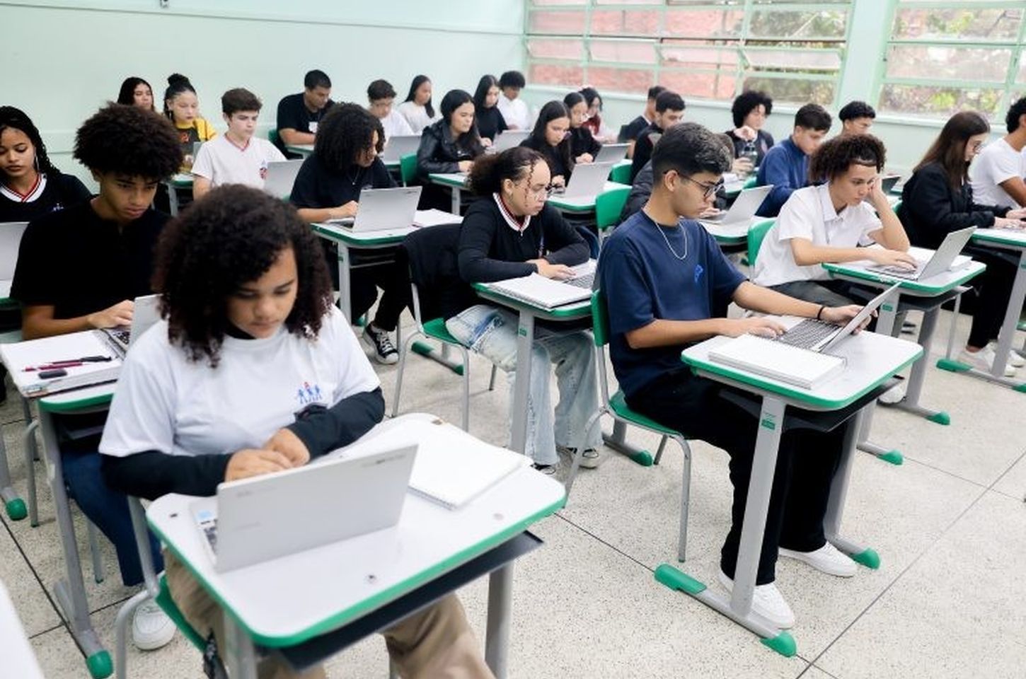 Alunos de SP batem recorde de participação no Provão Paulista Seriado