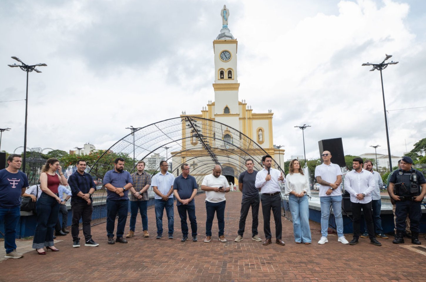 Apucarana investe R$ 2,4 milhões em nova frota e equipamentos para modernizar serviços públicos