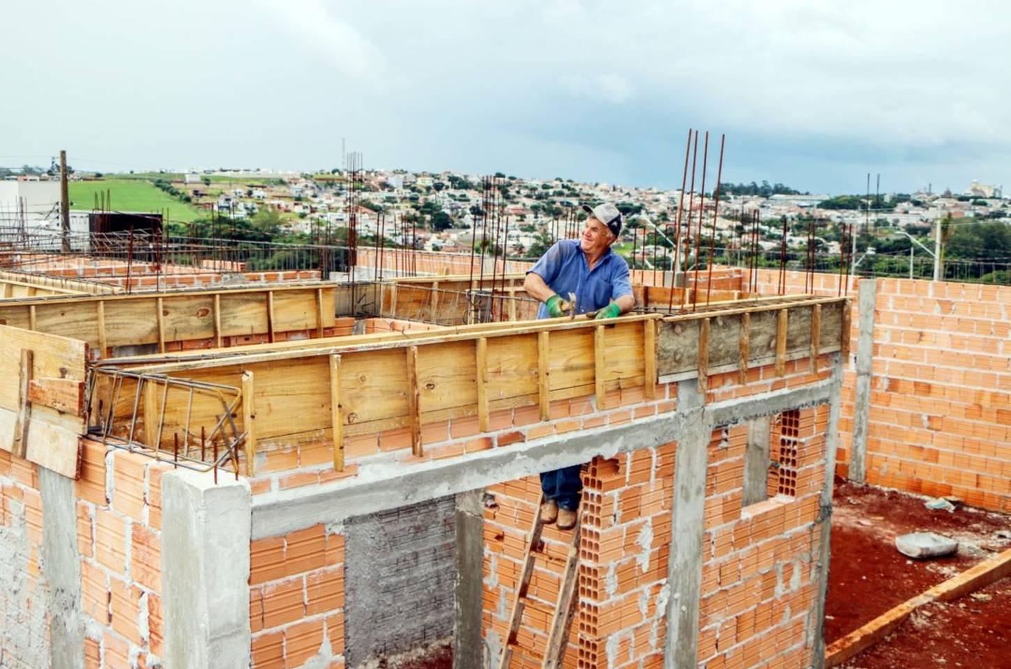 Apucarana lança Programa Minha Casa Legal para facilitar regularização de imóveis