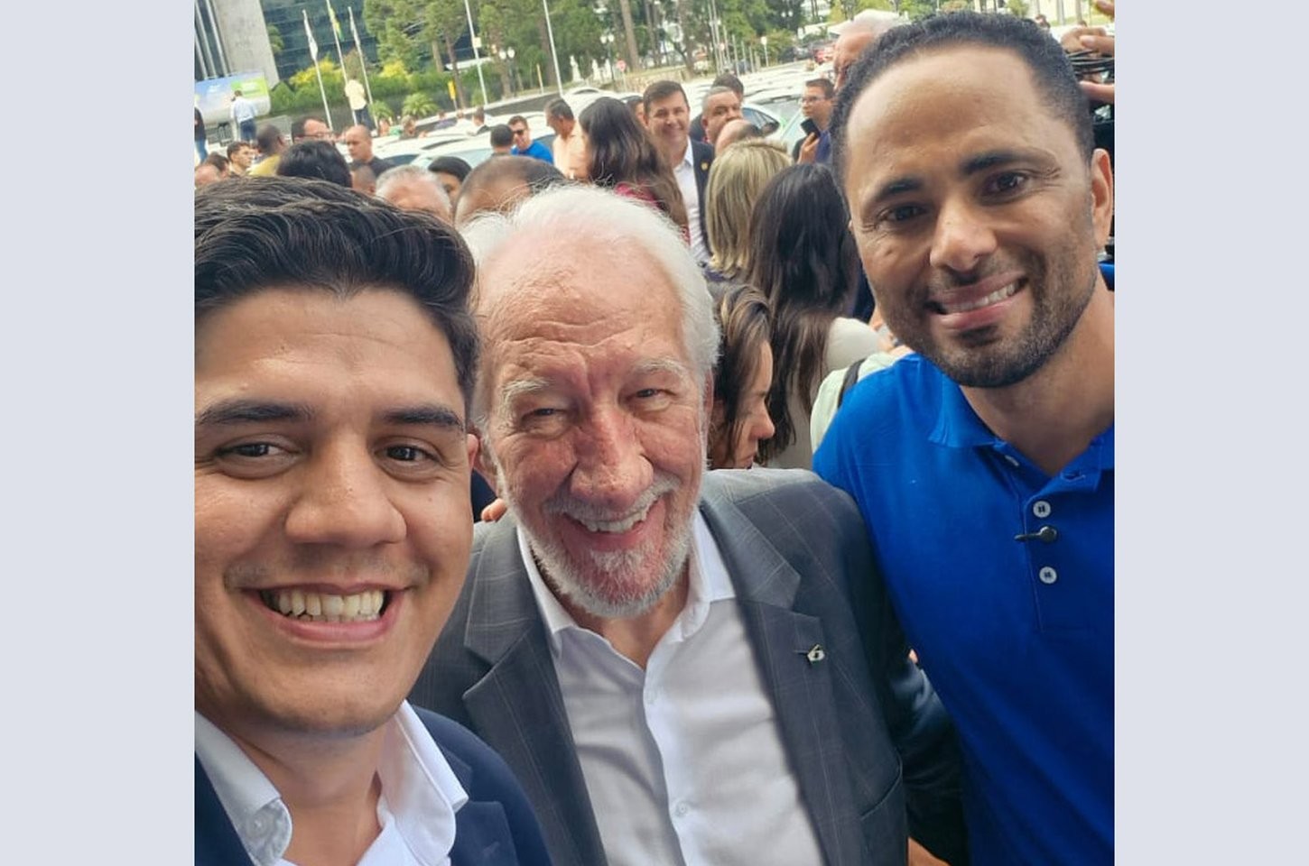 Apucarana recebe veículo da Agência do Trabalhador para reforçar atendimento