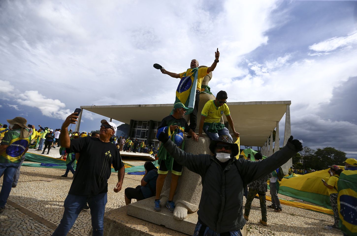 Argentina concede refúgio a brasileiro condenado por atos de 8 de janeiro