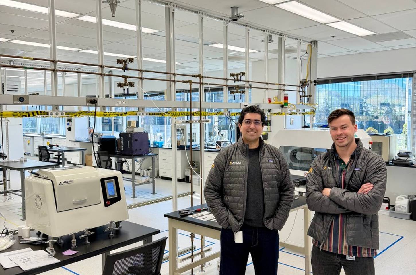 Arinna: Painéis solares ultrafinos de novo material para conquista espacial