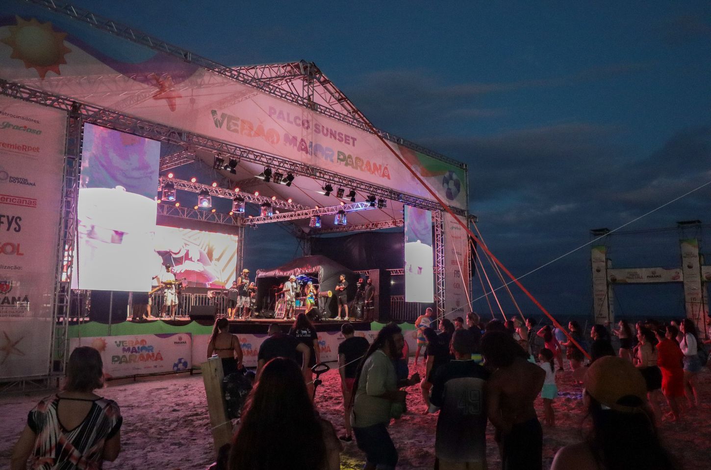 Artistas paranaenses são selecionados para os Palcos Sunset do Verão Maior