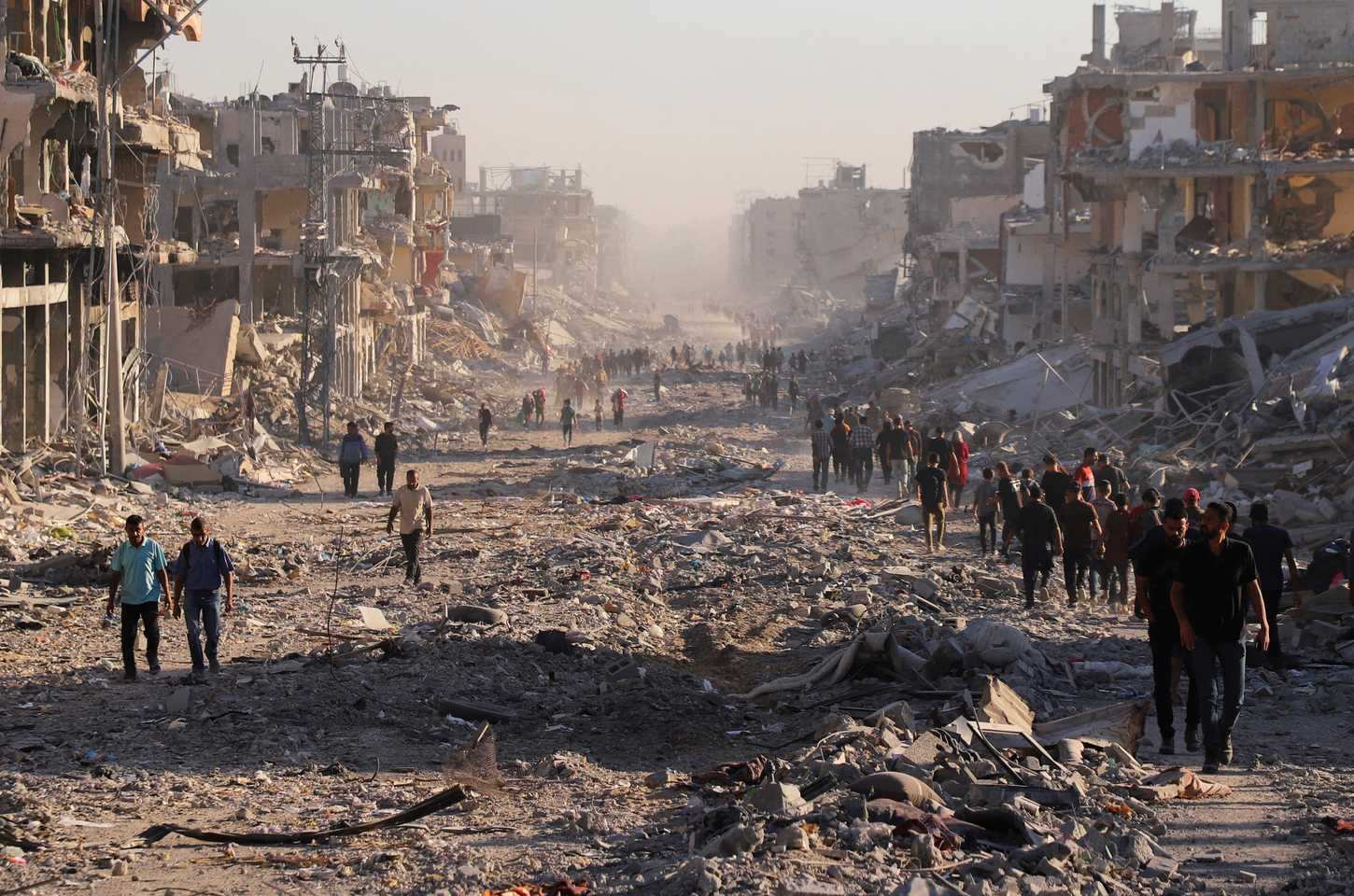 Ataques aéreos em Gaza deixam ao menos 20 mortos e 80 feridos