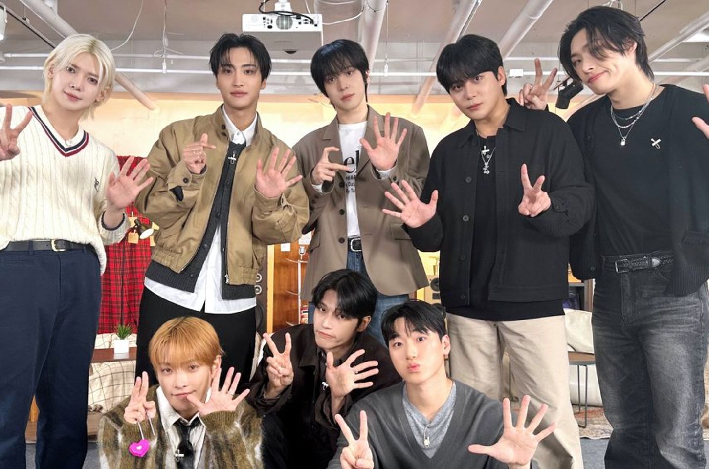 ATEEZ lança novo álbum após renovação de contratos e fala sobre futuro