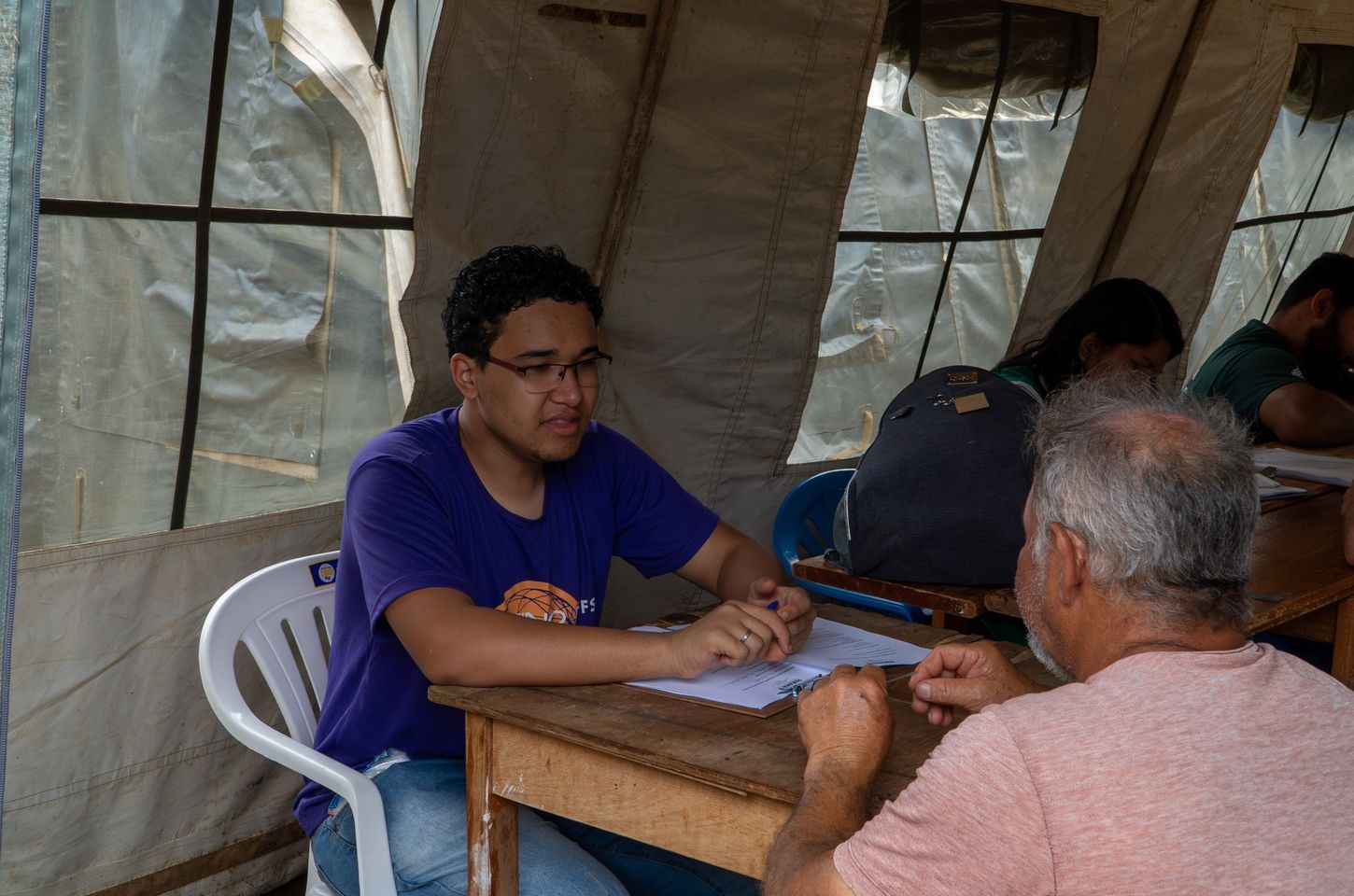 Auxílio emergencial de R$ 1 mil começa a ser pago no Paraná
