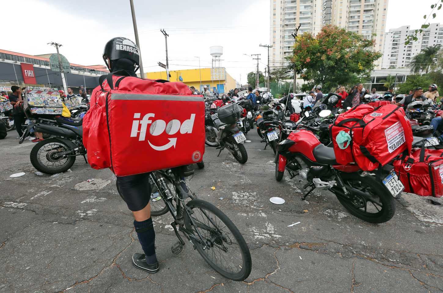 Banco do Brasil e governo federal criam pontos de apoio para entregadores