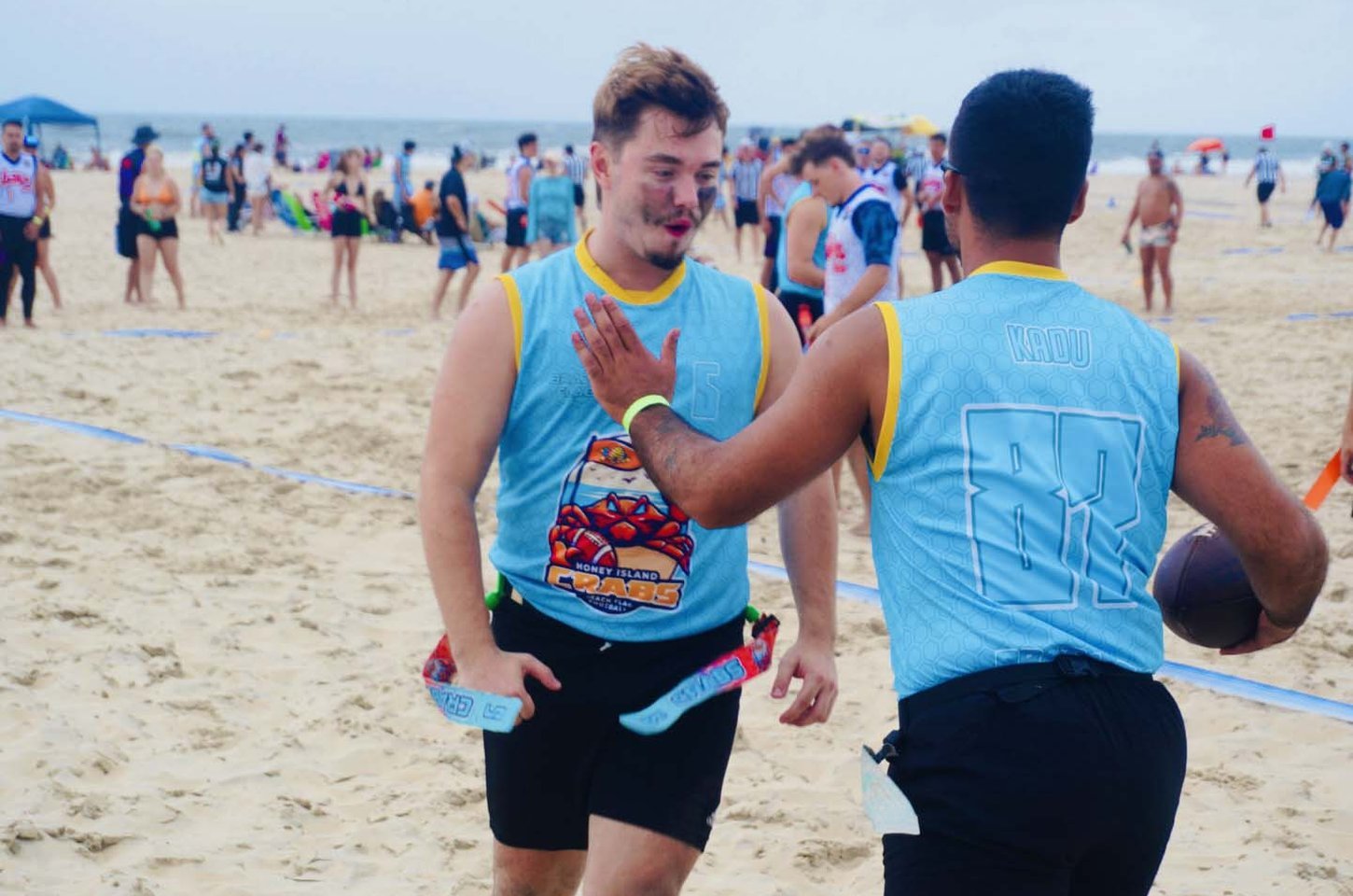Beach flag reúne mais de 400 atletas no litoral paranaense