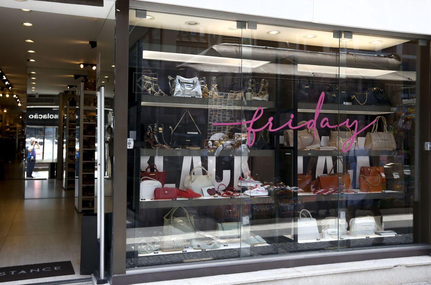 Black Friday deve movimentar R$ 5,4 bilhões no comércio brasileiro