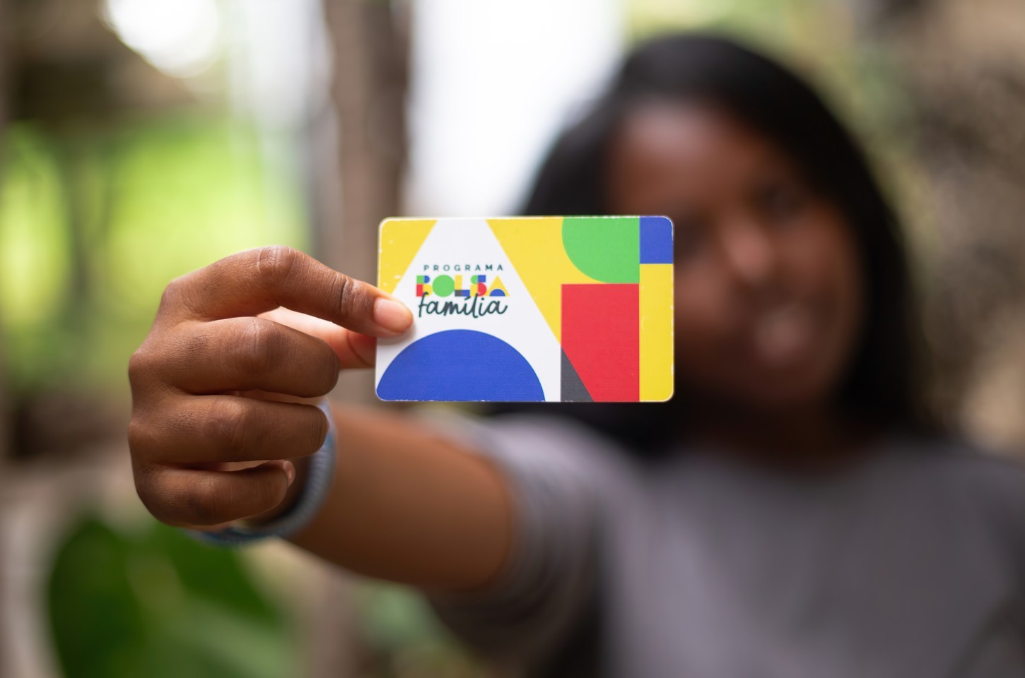 Bolsa Família paga parcela de novembro a beneficiários com NIS final 9