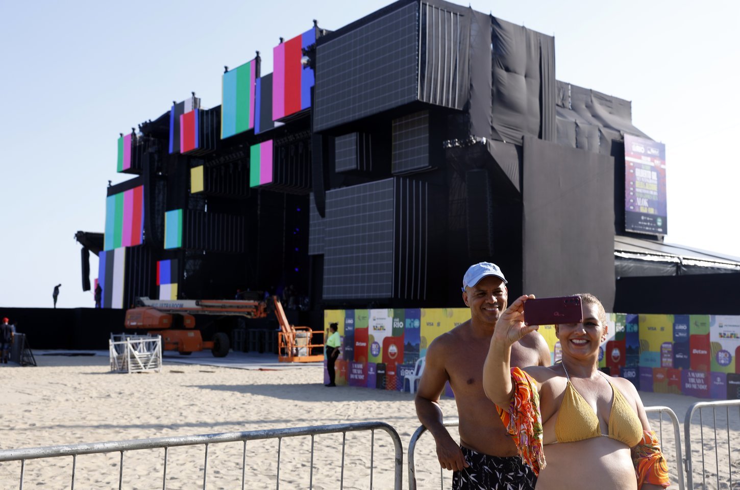 Brasil bate recorde histórico no turismo internacional em 2025