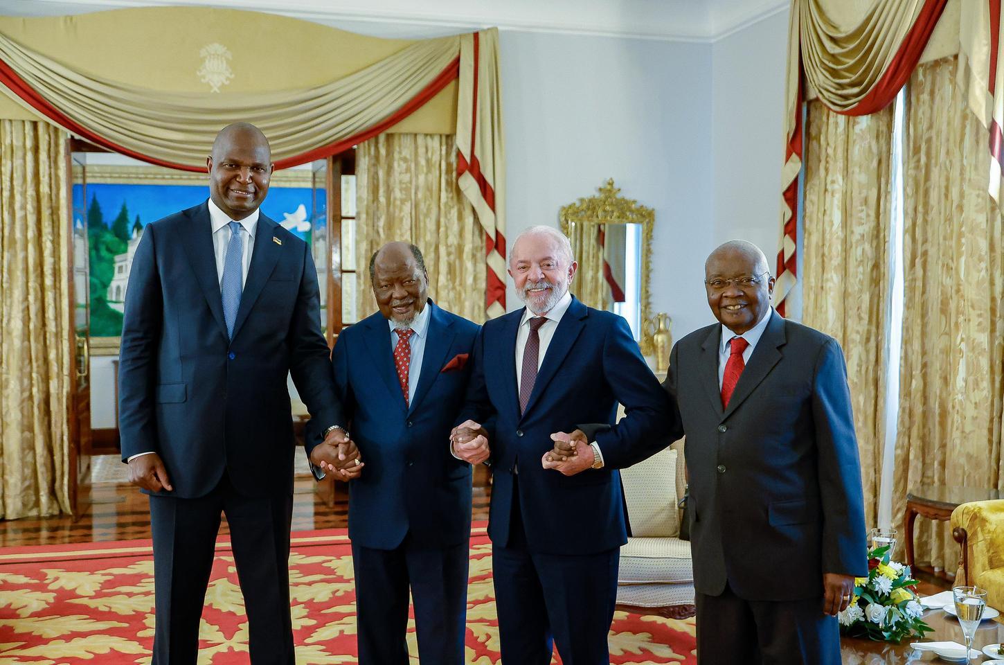 Brasil e Moçambique firmam nove acordos de cooperação em múltiplas áreas