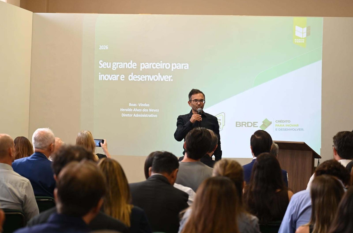 BRDE fortalece parcerias com consultores para ampliar crédito no Paraná