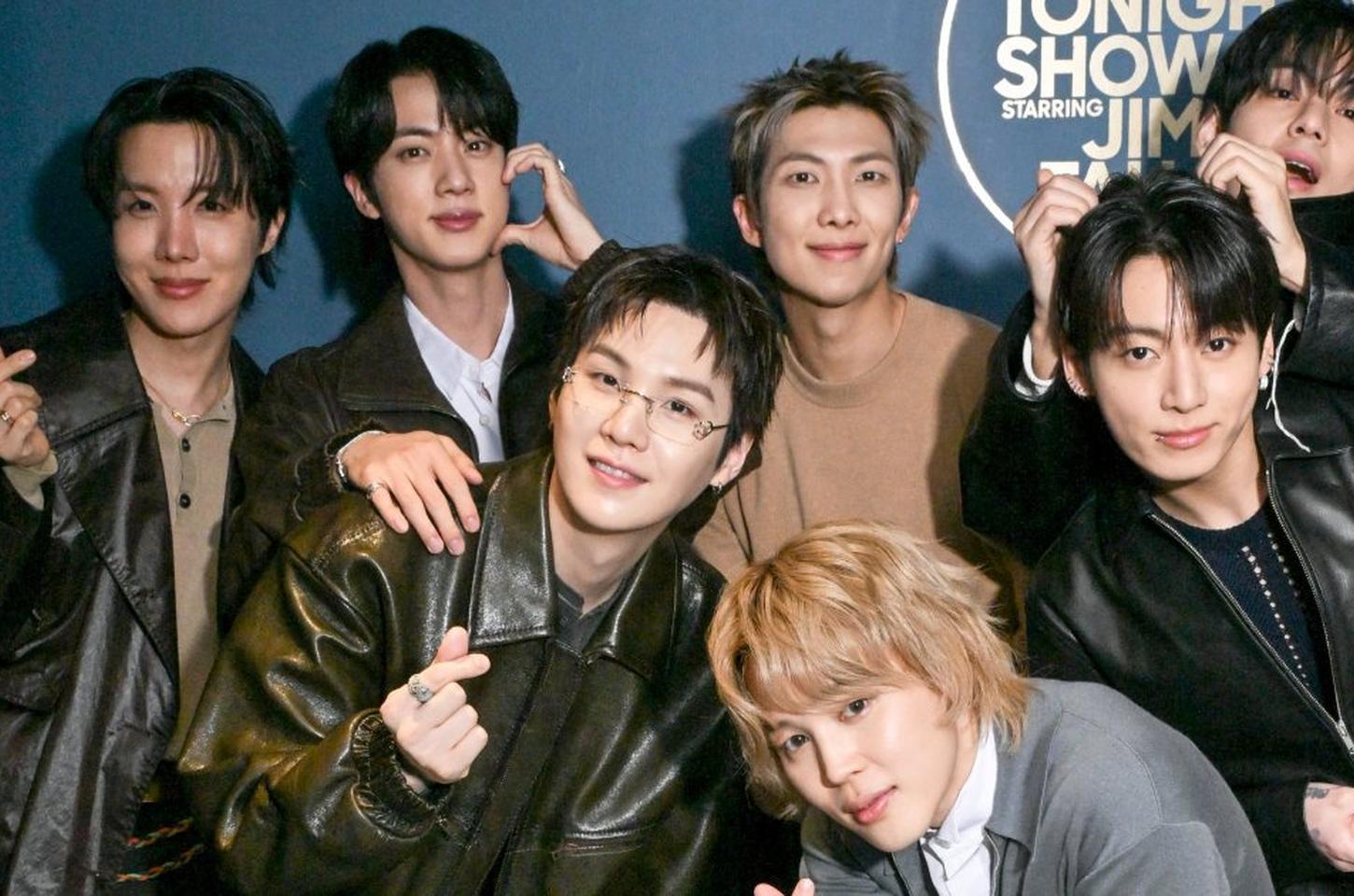 BTS domina ranking brasileiro com álbum 'ARIRANG' e anuncia shows em SP