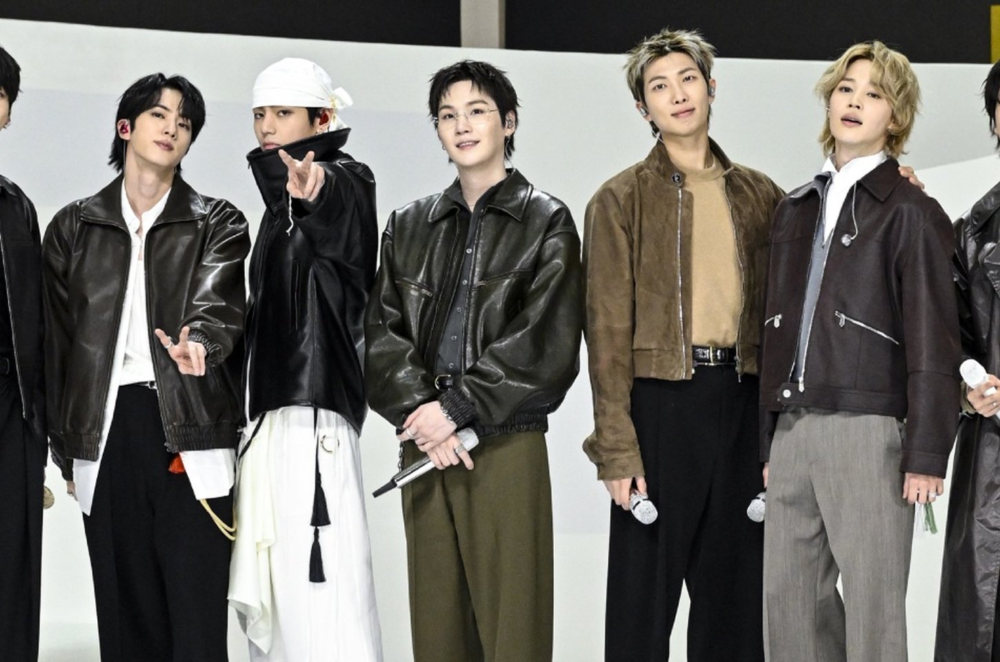 BTS quebra recordes com 'ARIRANG' e conquista 7º topo no Billboard 200