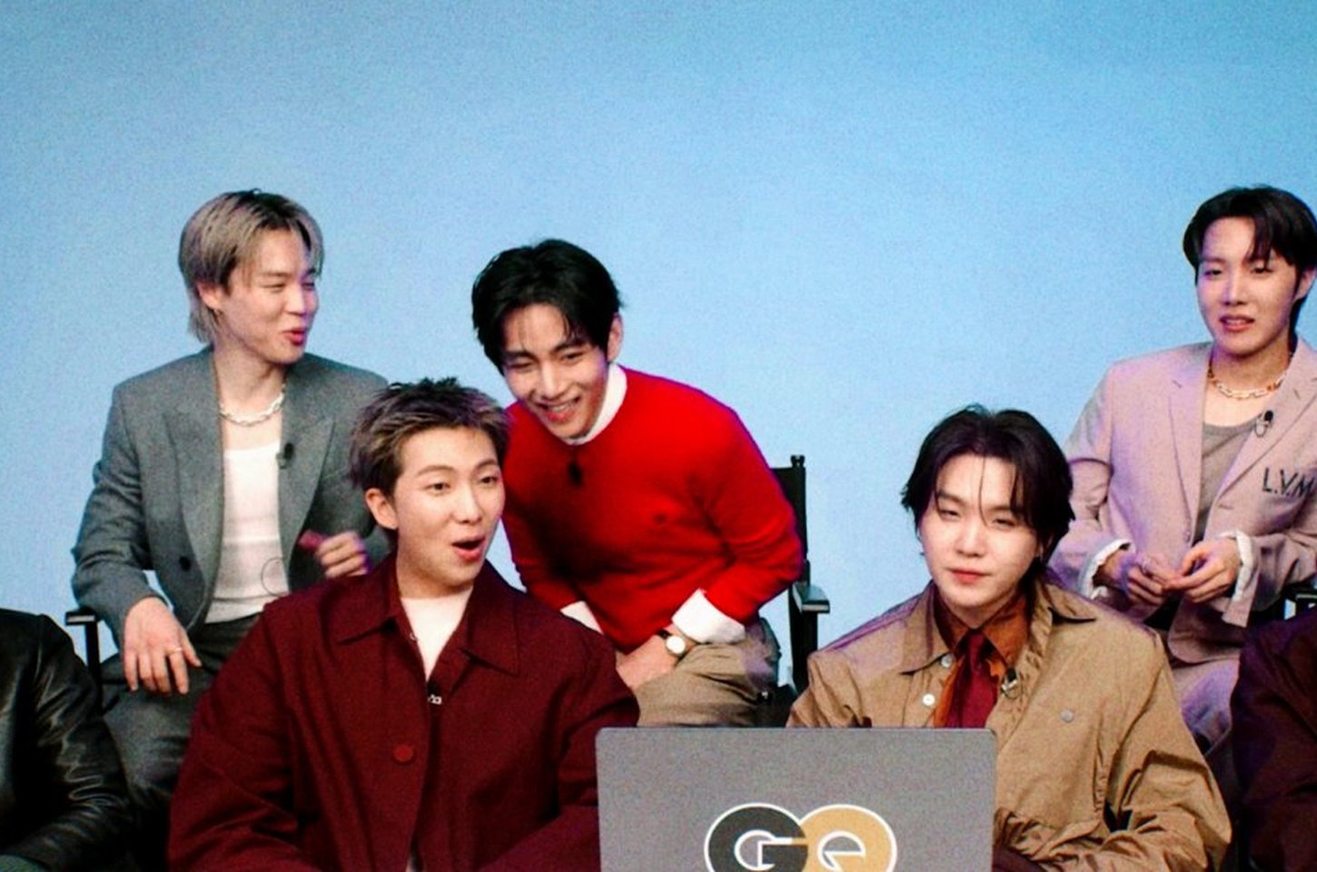 BTS revela detalhes do álbum 'ARIRANG' e momentos divertidos em entrevista