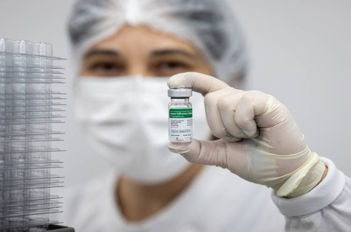 Butantan inicia entrega de vacina da gripe com 6,9 milhões de doses