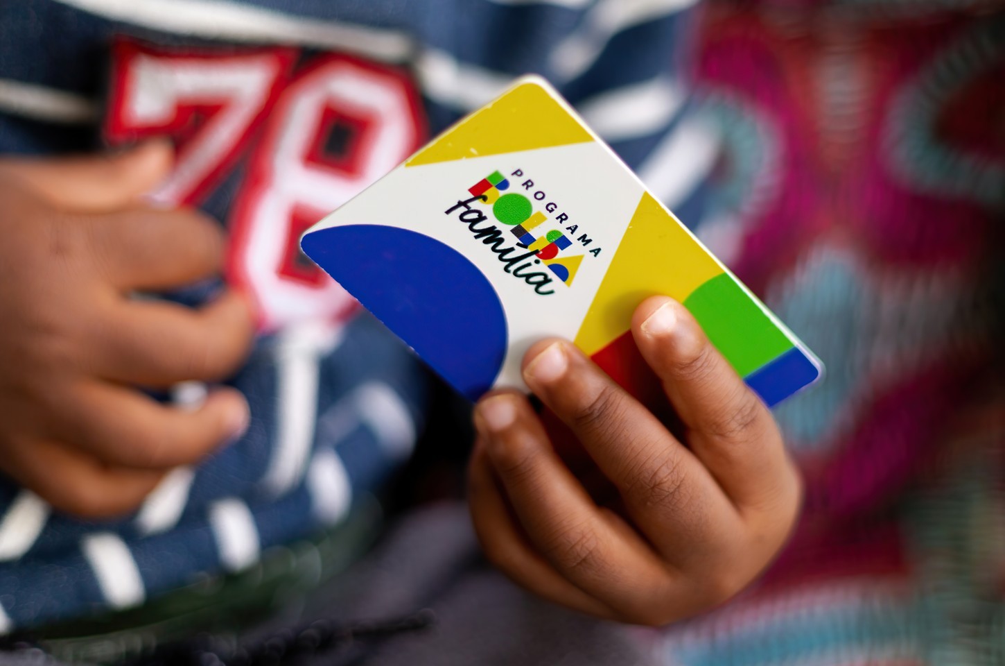 Caixa paga parcela de novembro do Bolsa Família para NIS final 4