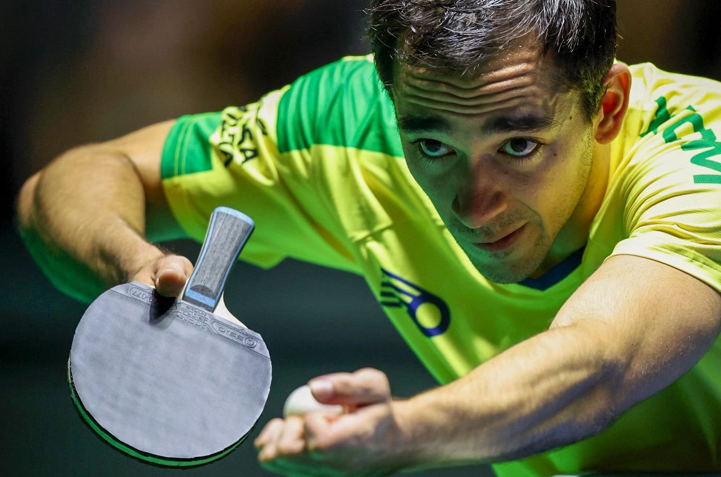 Calderano se vinga e avança às oitavas em torneio na China