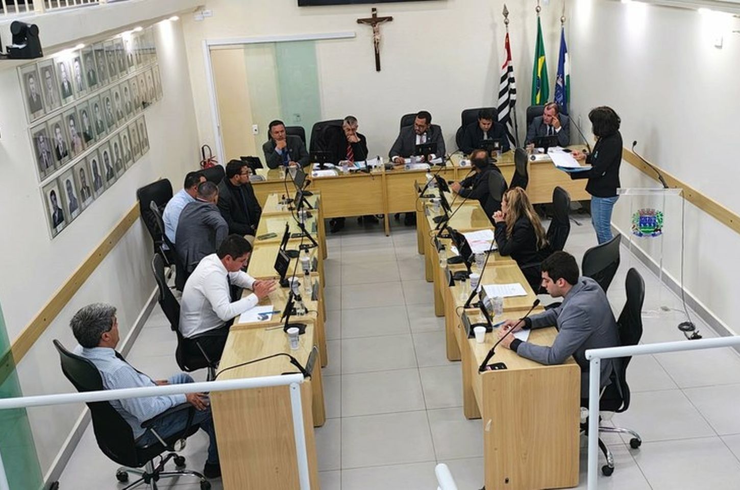 Câmara de Ibiúna aprova leis de proteção a jovens e libera R$ 12 milhões em verbas