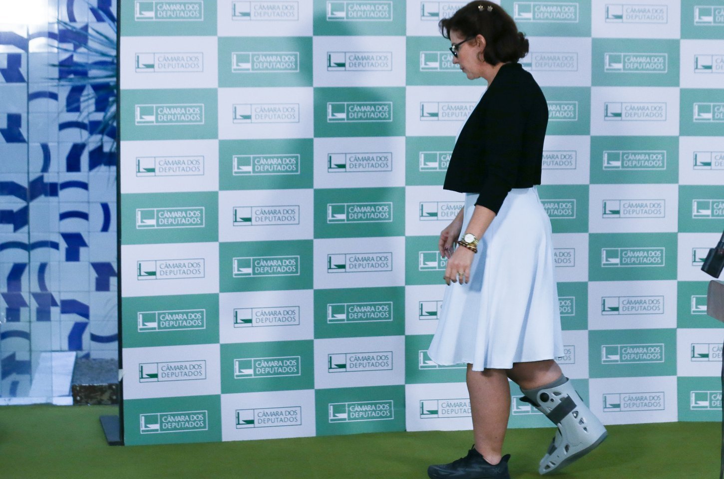 Câmara rejeita cassação de Carla Zambelli por falta de votos