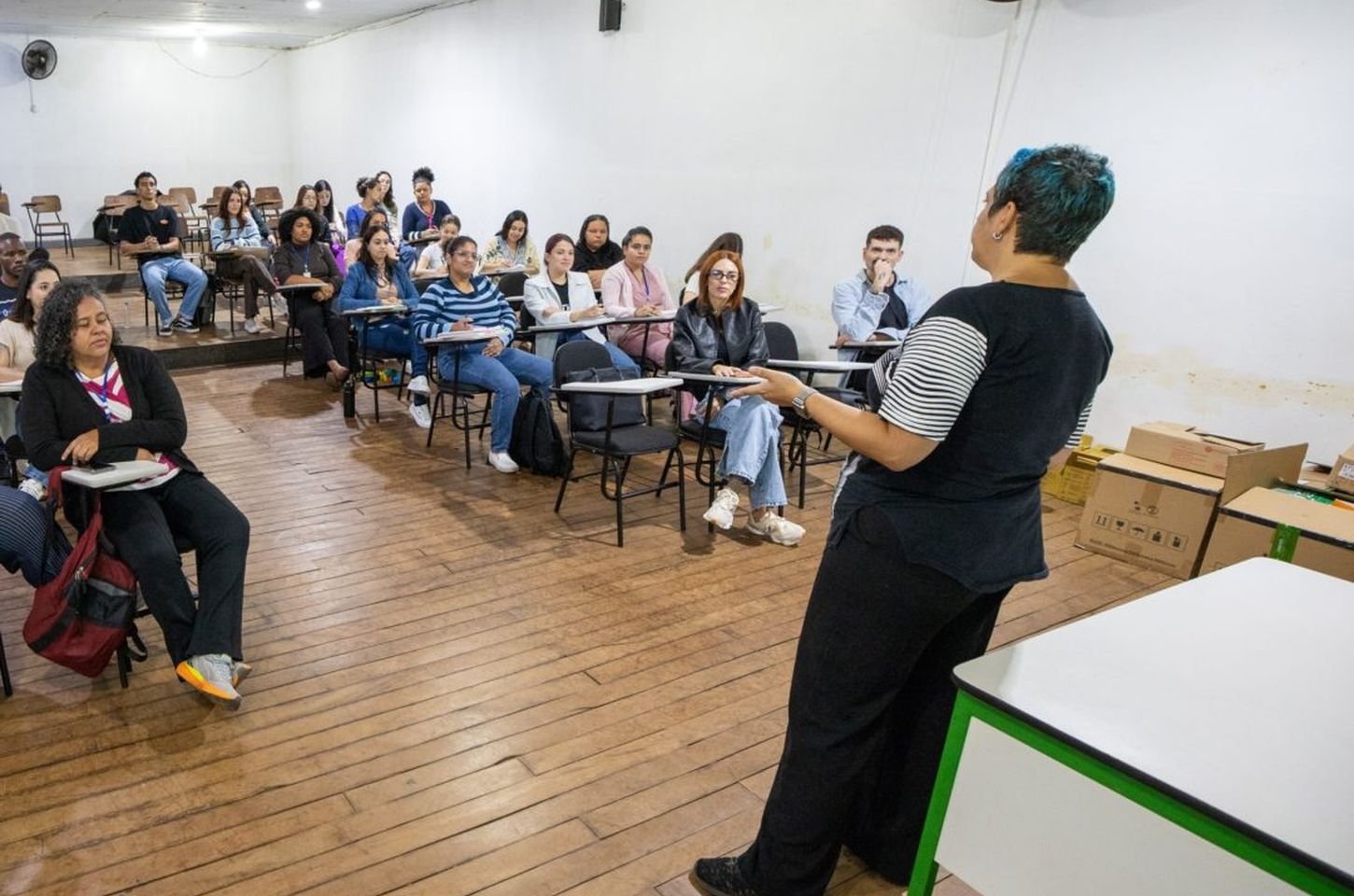 Capacitação sobre testes rápidos e profilaxias HIV reúne profissionais em Apucarana
