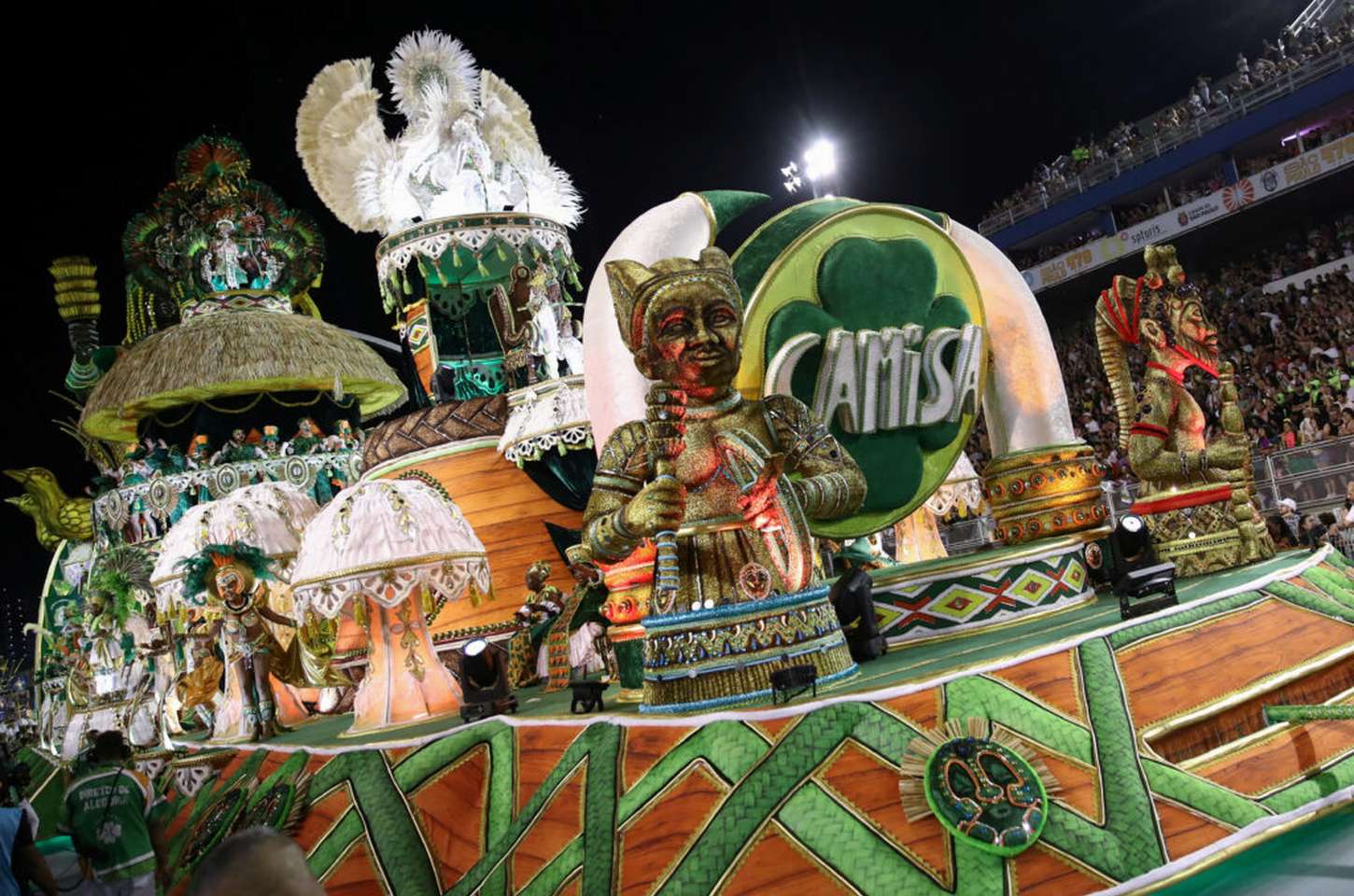 Carnaval 2026 de São Paulo tem segundo dia de desfiles do Grupo Especial
