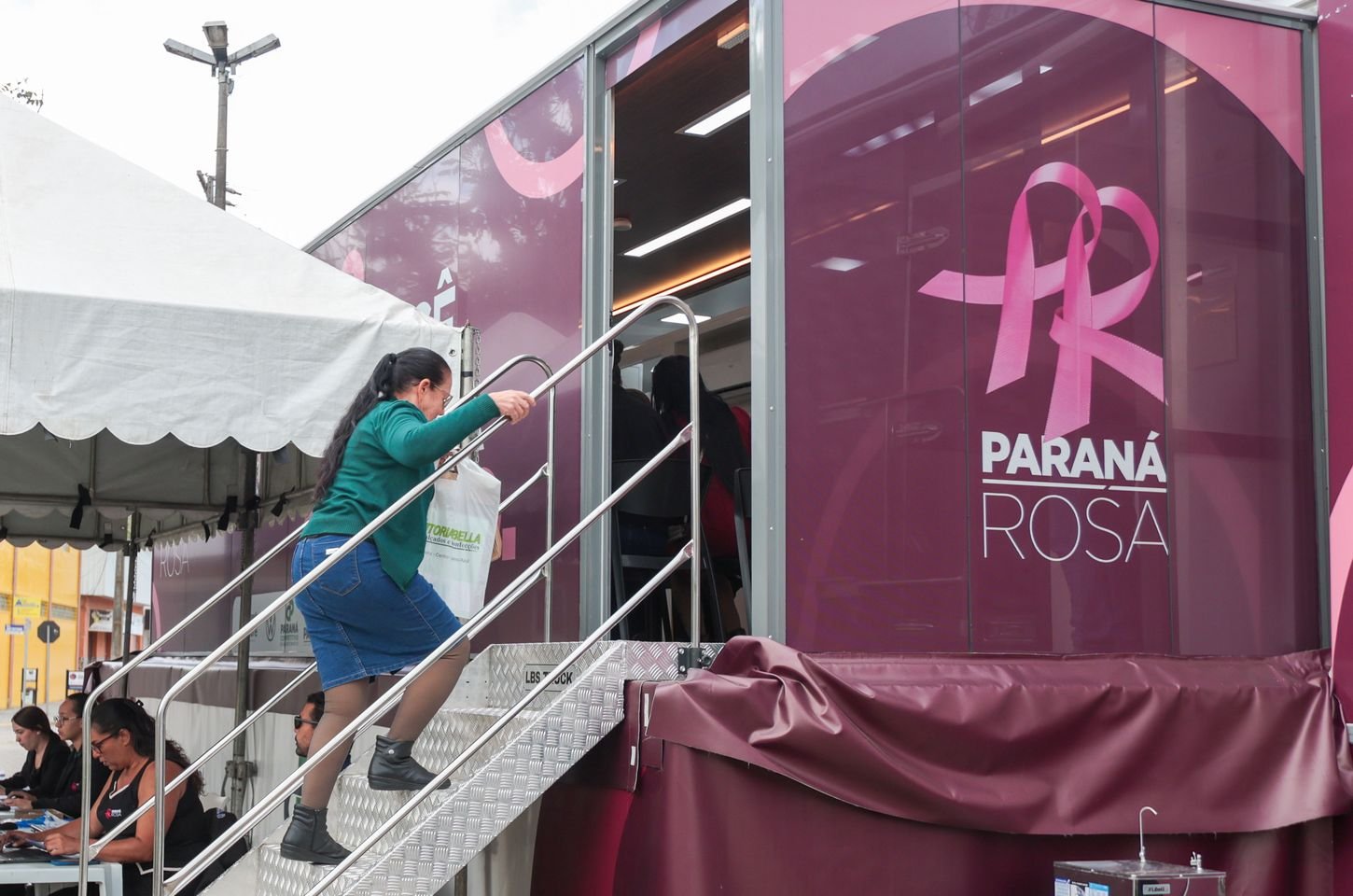 Carreta Saúde da Mulher encerra jornada no litoral do Paraná