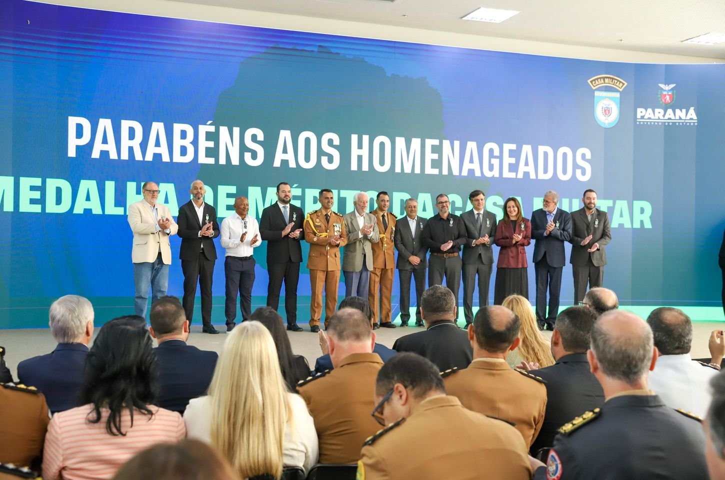 Casa Militar do Paraná celebra 98 anos com homenagens no Palácio Iguaçu