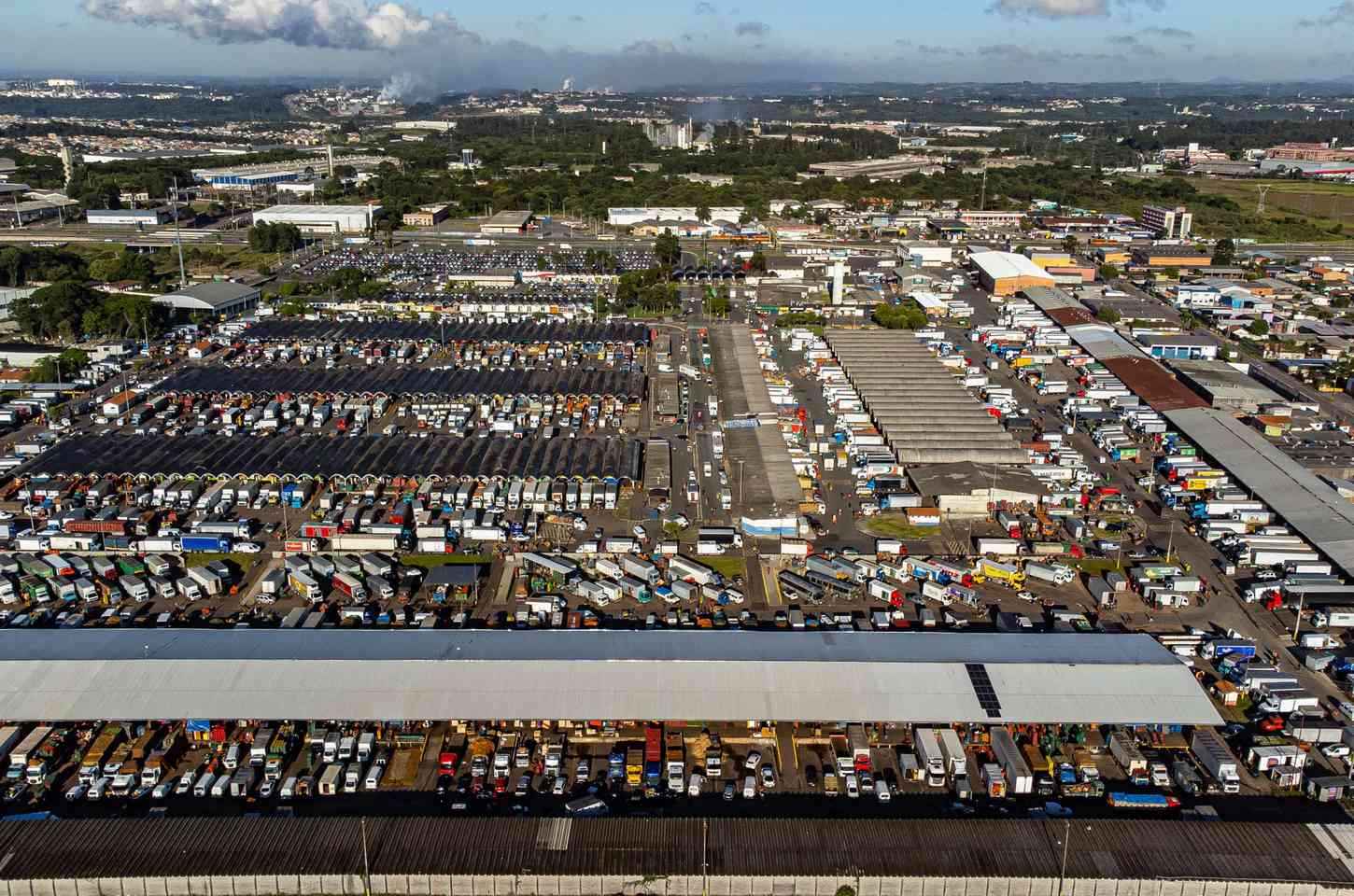 Ceasas do Paraná anunciam horários especiais para o fim de ano