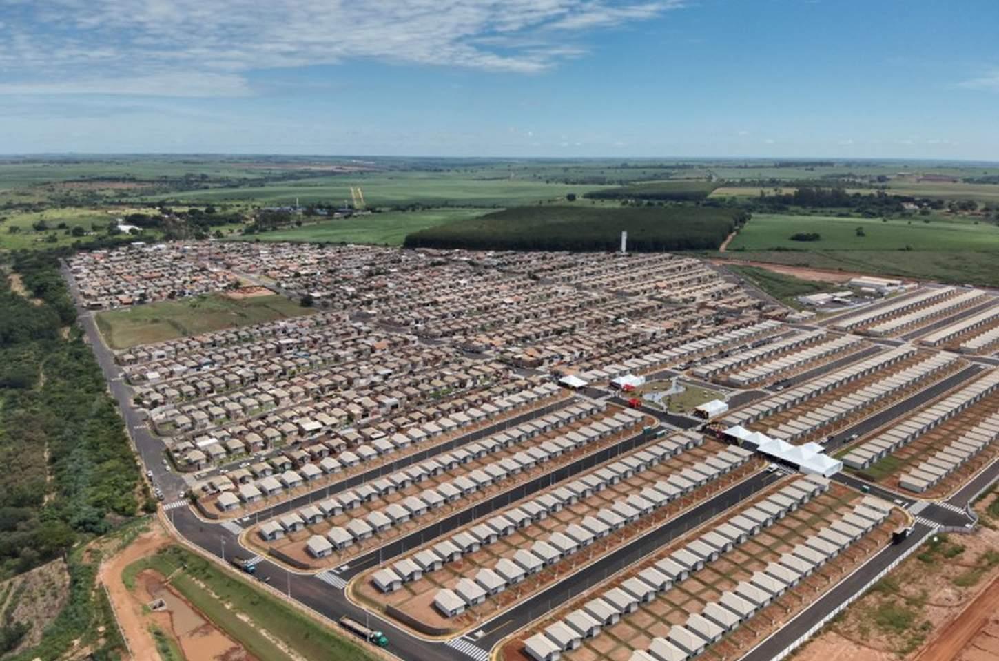 Cem famílias de Lins conquistam casa própria com subsídio do Casa Paulista