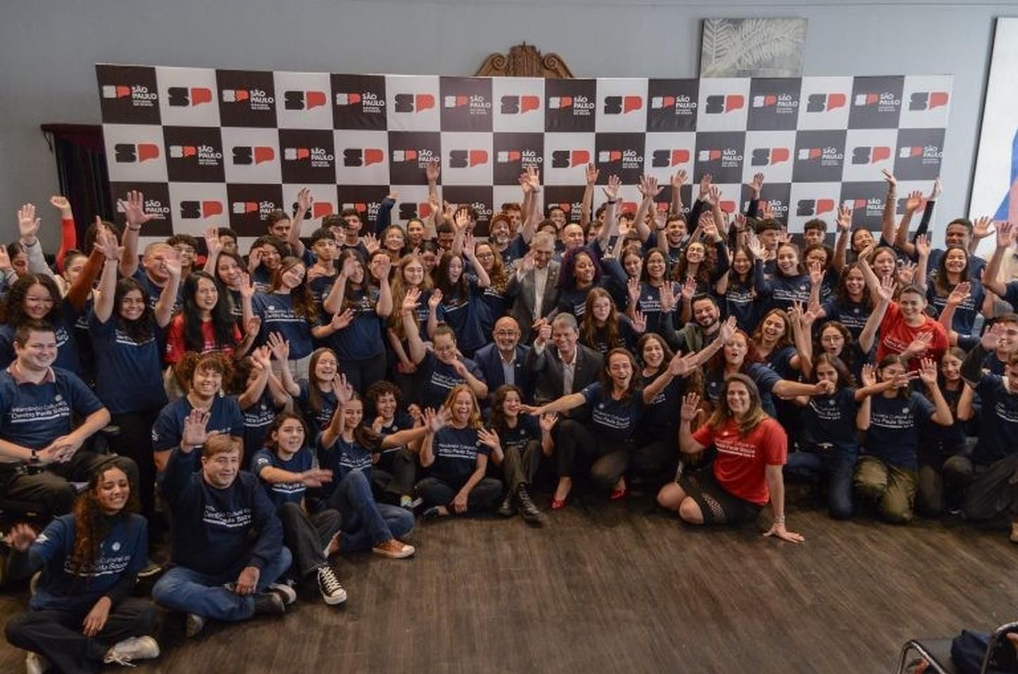 Centro Paula Souza distribui mais de mil bolsas de intercâmbio cultural