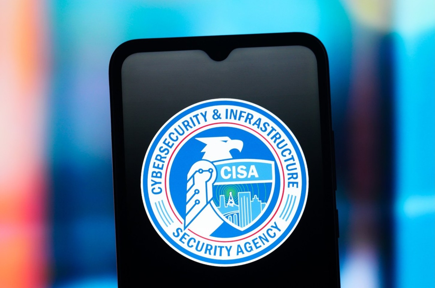 CISA escapa de vazamento massivo após pesquisador encontrar credenciais expostas