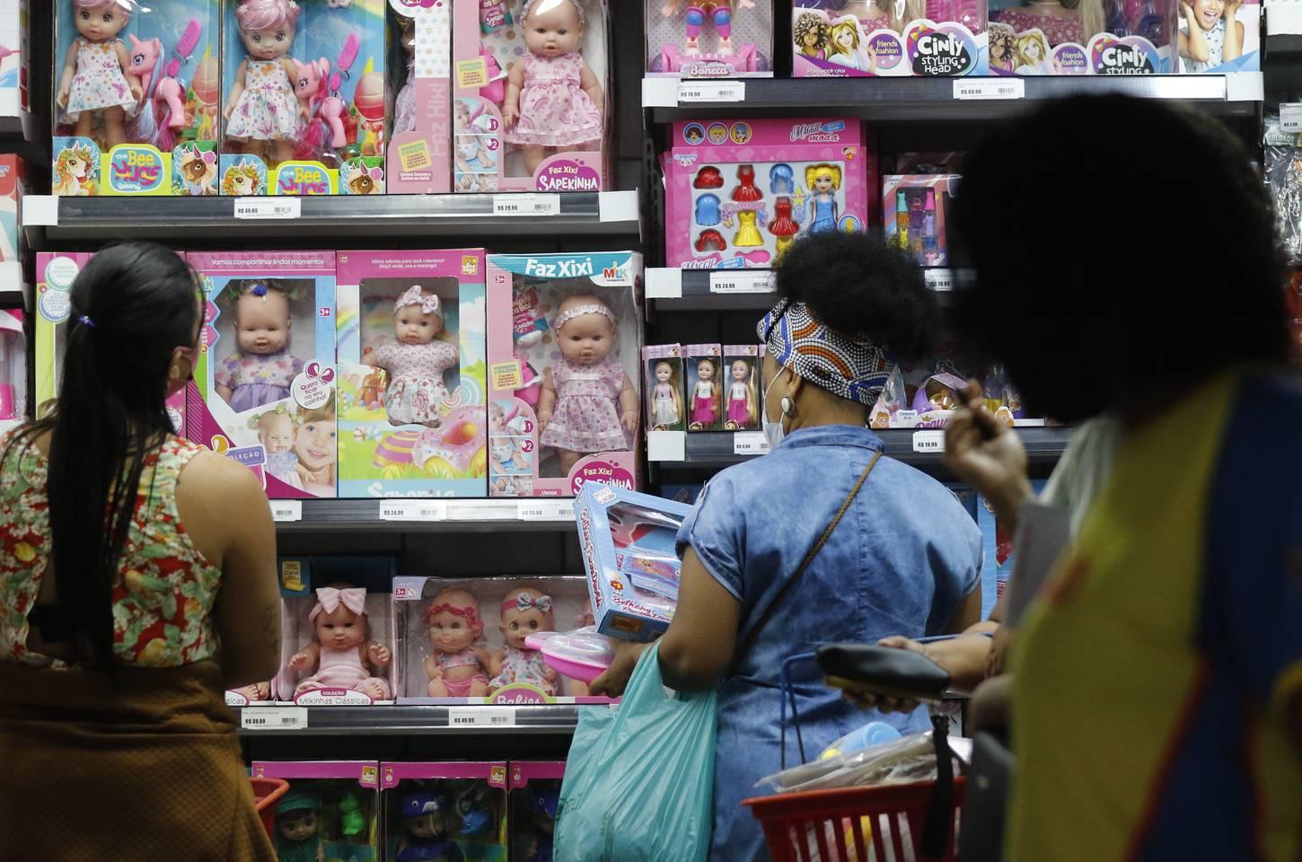 Comércio brasileiro cresce 0,5% em março e atinge maior patamar histórico
