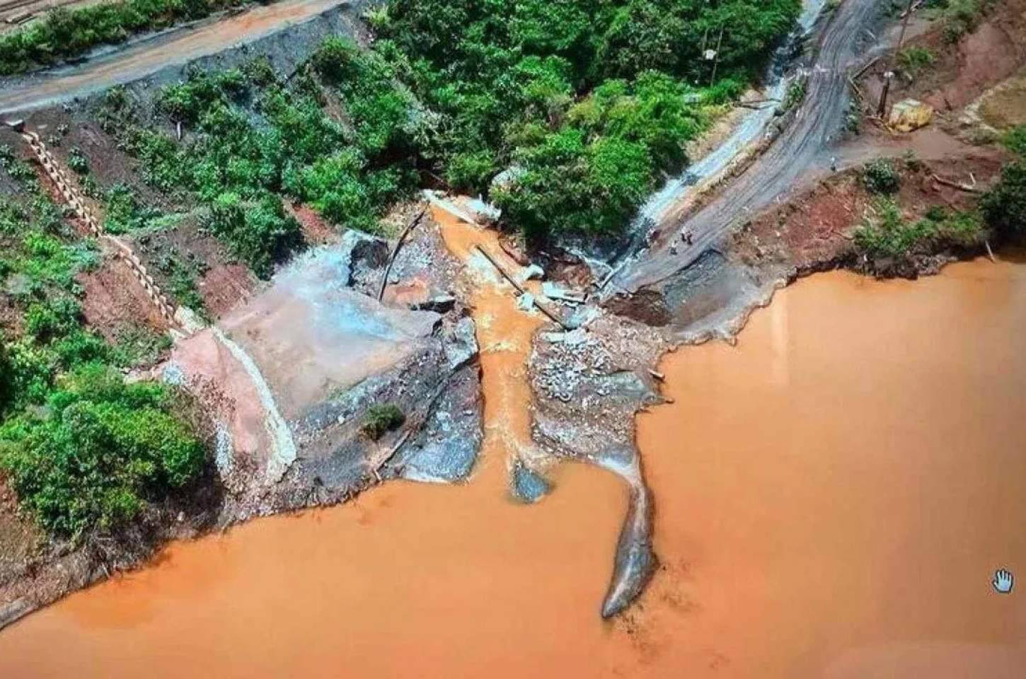Congonhas registra terceiro vazamento de água em minas em menos de uma semana