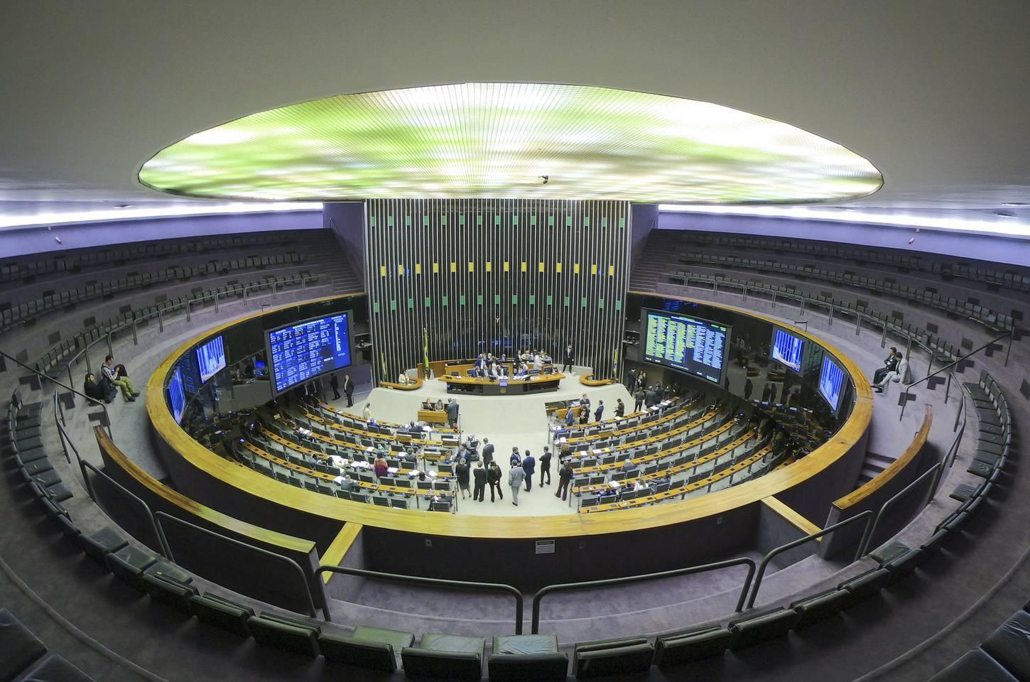 Congresso mantém e derruba vetos presidenciais em sessão da LDO