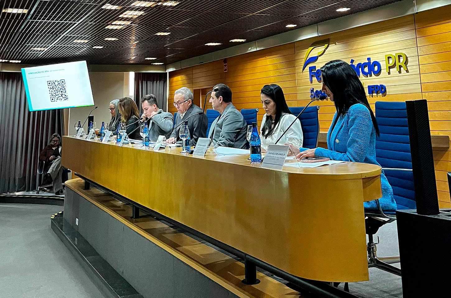 Conselho de Turismo do Paraná debate fundo setorial e alerta sanitário para a Copa