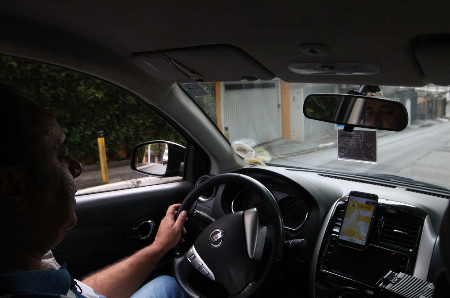 Contran aprova nova regra que dispensa autoescola obrigatória para CNH