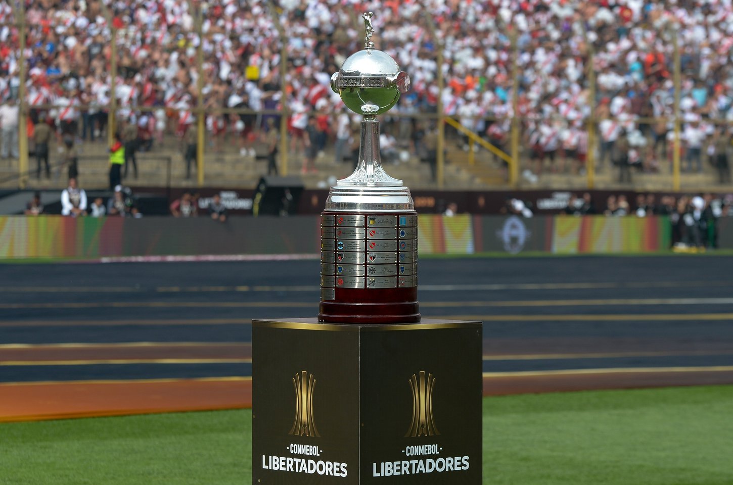 Copa Libertadores 2026 começa com brasileiros em ação