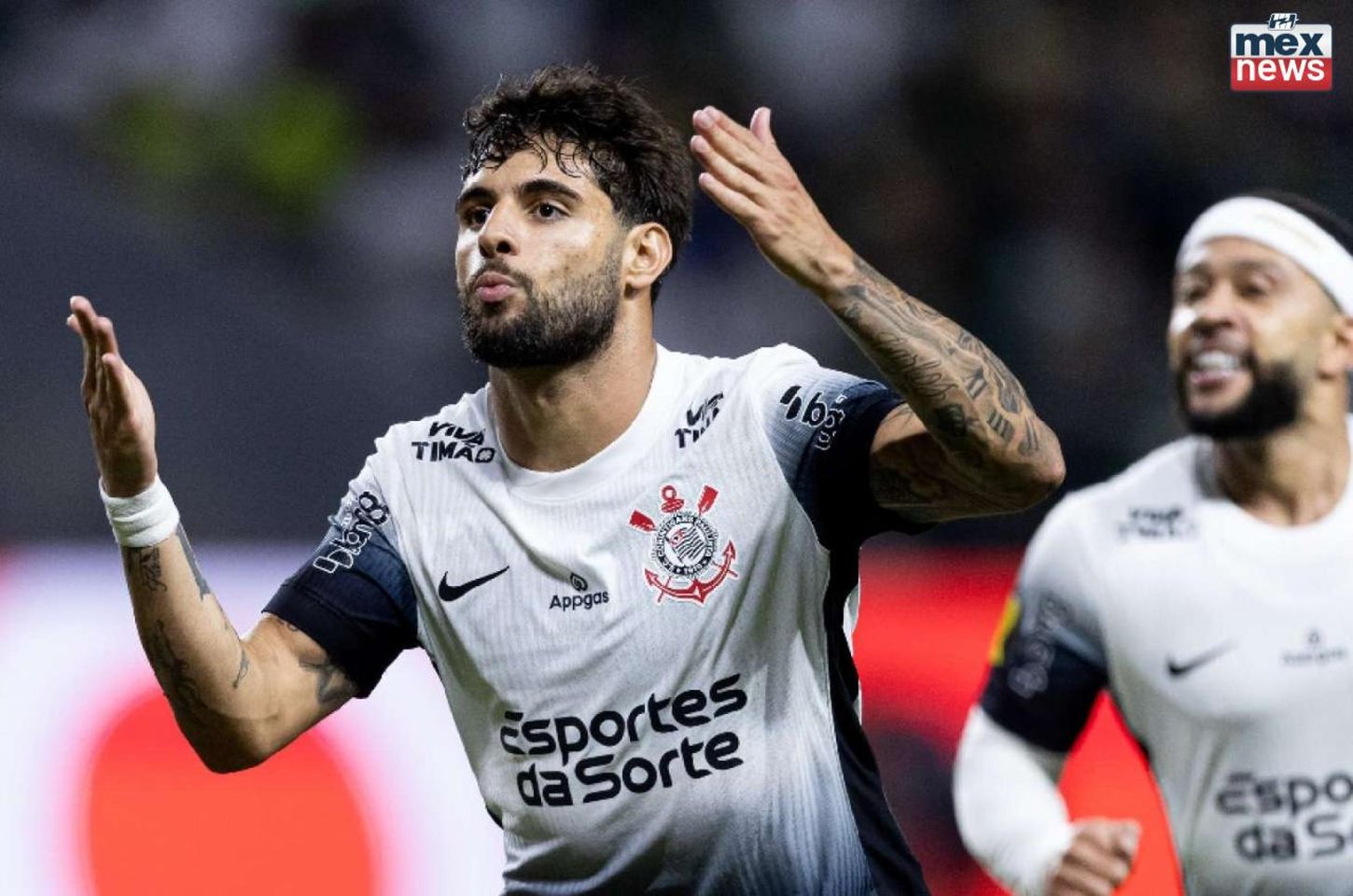 Corinthians vence o Palmeiras e abre vantagem na final