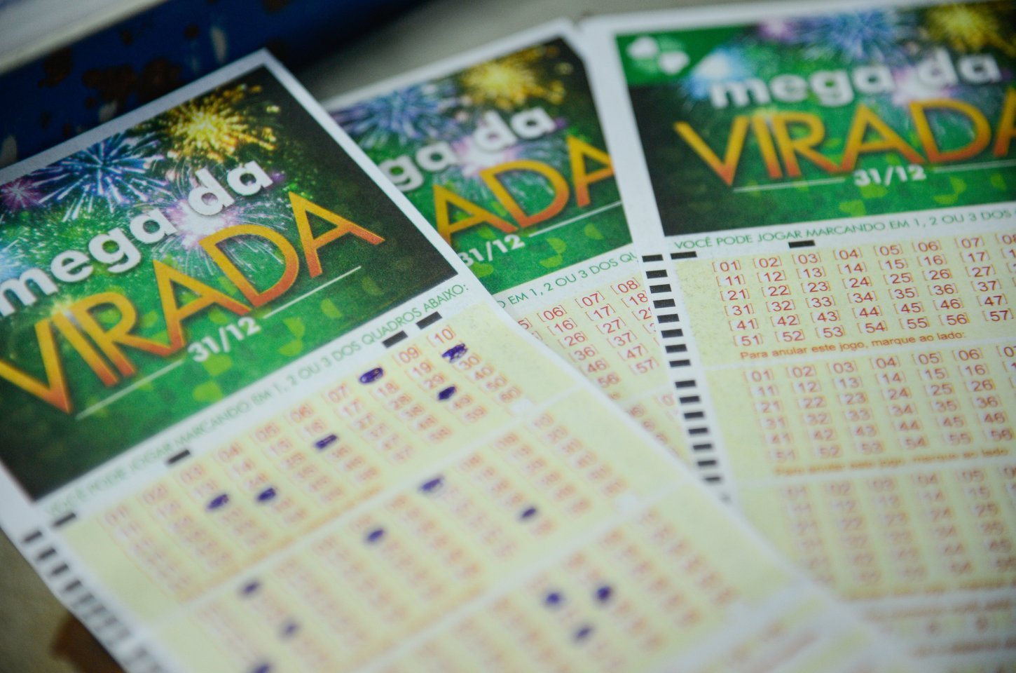 Correria nas lotéricas marca reta final da Mega da Virada de R$ 1 bi
