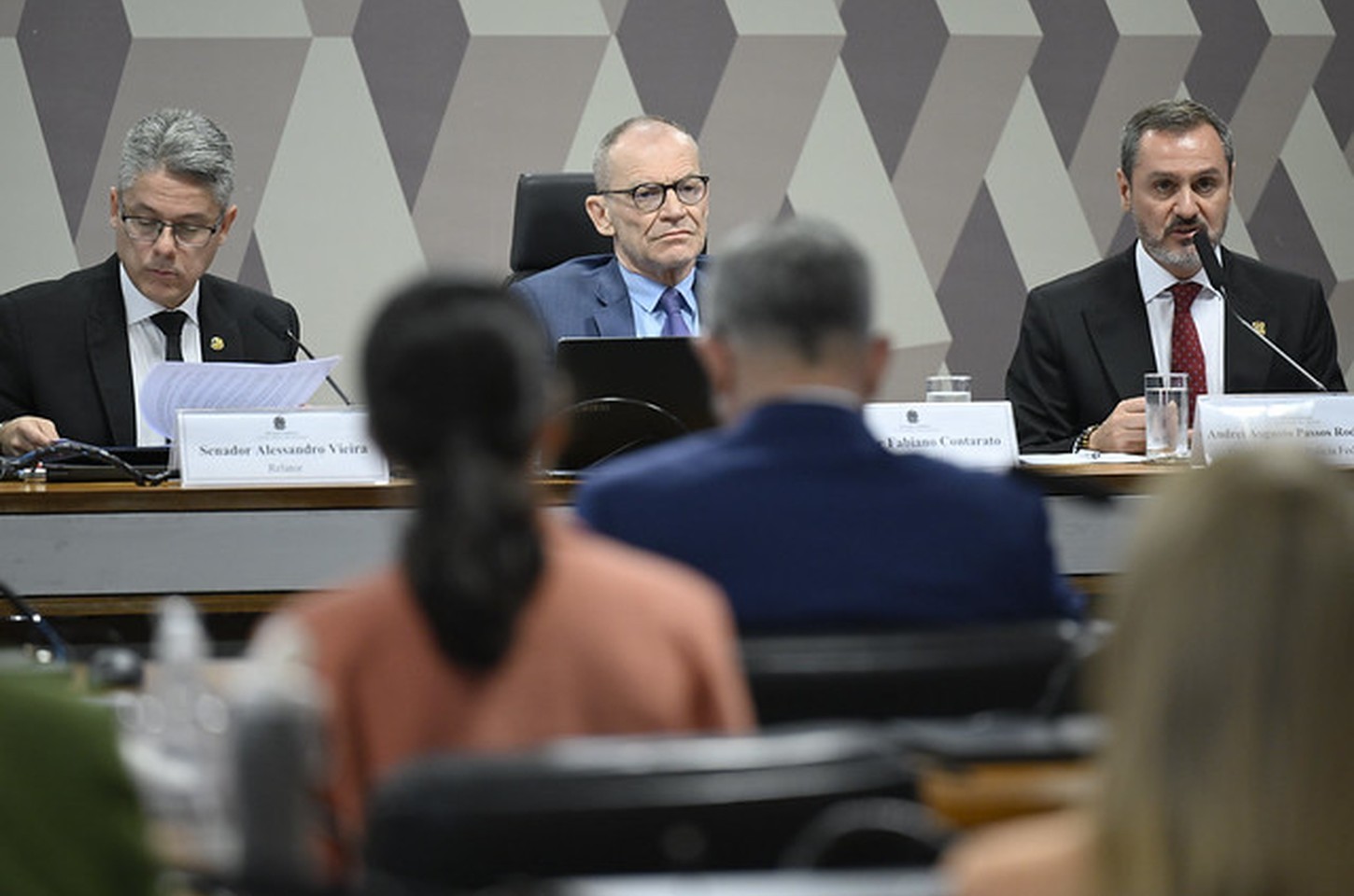 CPI do crime organizado convida ministros do STF e parentes