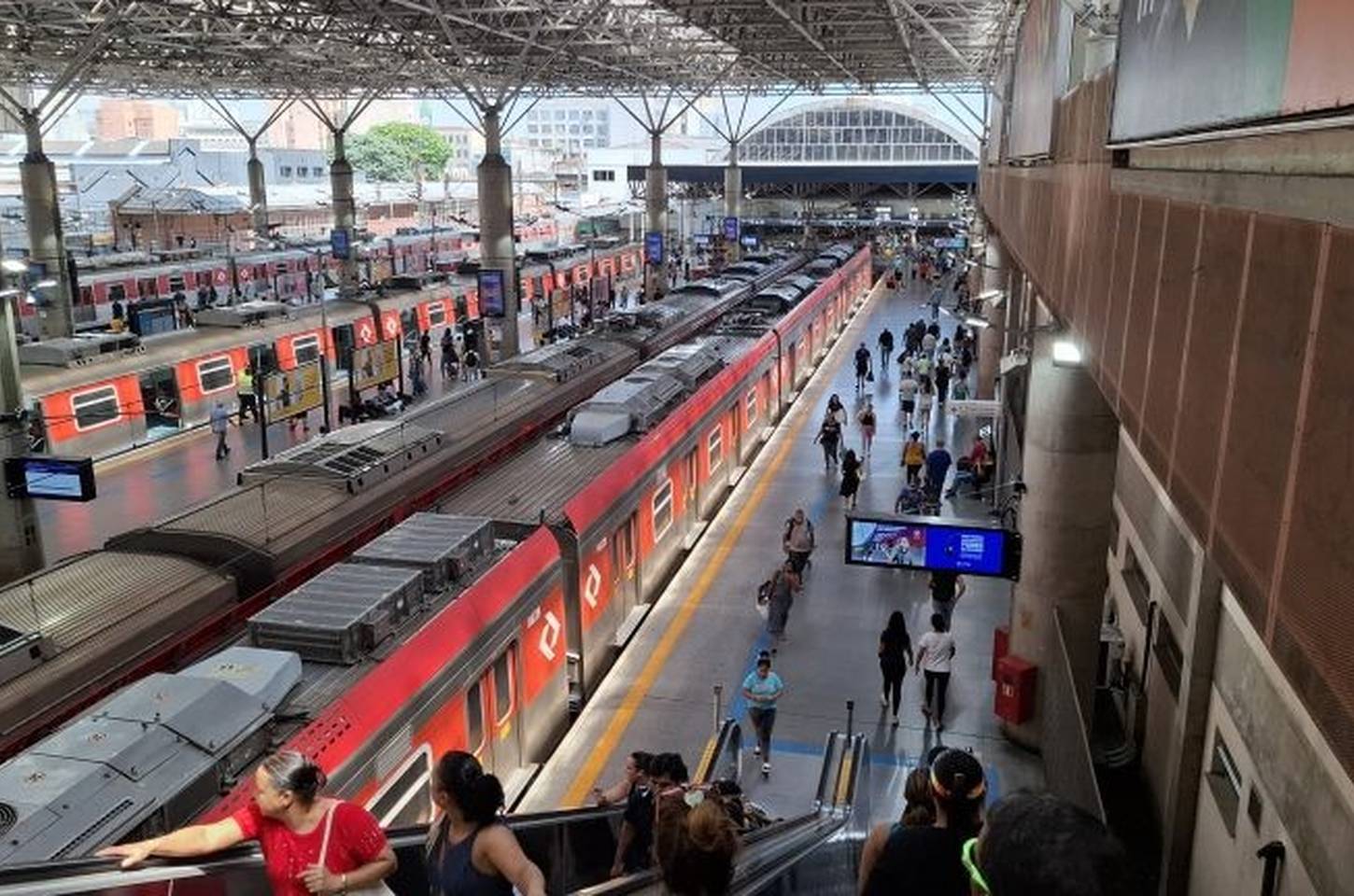 CPTM e CIEE oferecem vagas de estágio e aprendizagem em estações