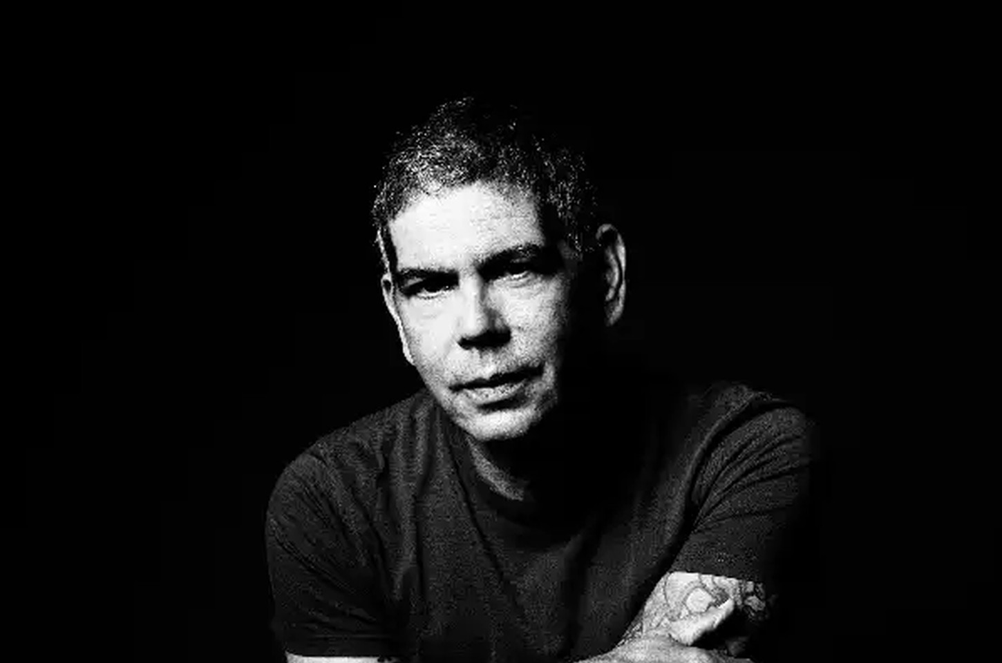 Dado Villa-Lobos e Humberto Gessinger lançam música inspirada em jogo de futebol