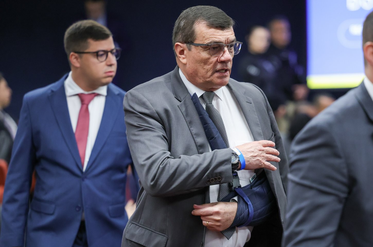 Defesa de ex-ministro da Defesa recorre ao STF contra condenação