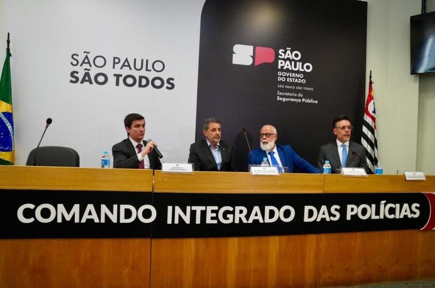 Delegada recém-empossada é presa por ligação com facção criminosa